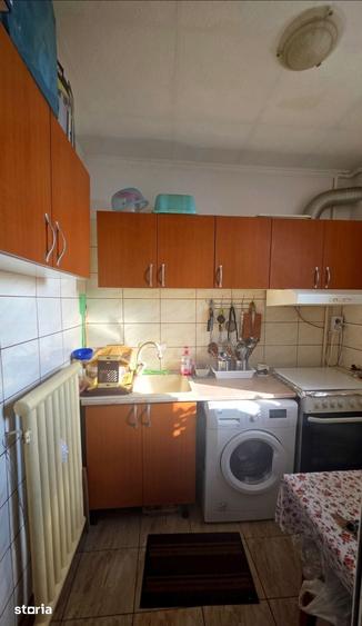 Apartament cu 8 camere, mobilat în 1 Mai