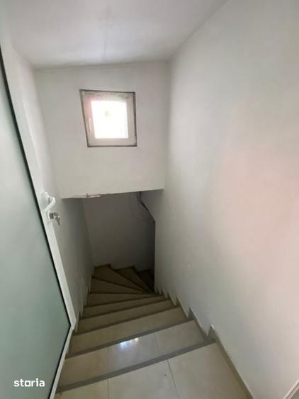 Spațiu comercial, de 165 mp, în Central