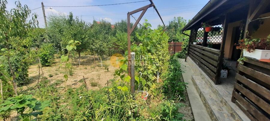 Casă individuală cu 4 camere cu Canalizare în Vocotești