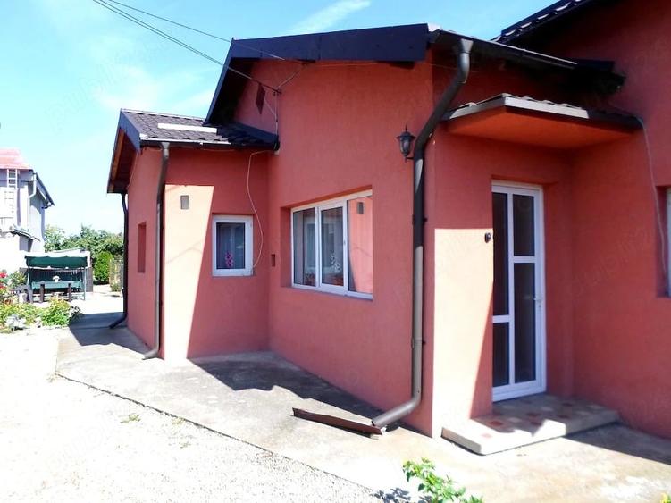 Casă cu 3 camere cu Teren 966 Mp în Strejnicu