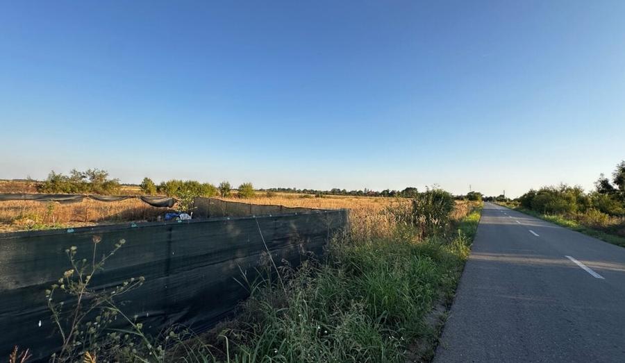 Teren Construcții intravilan de 6700 mp, în Uliești