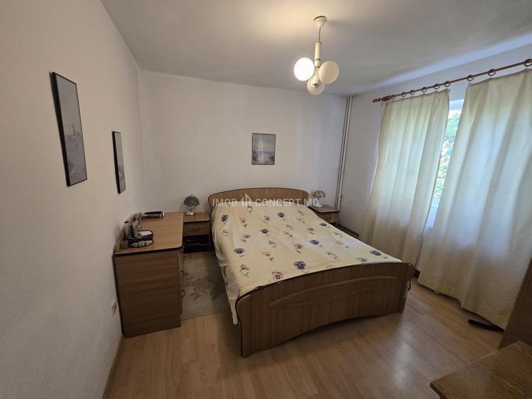 Apartament cu 2 camere circular, mobilat în Vest