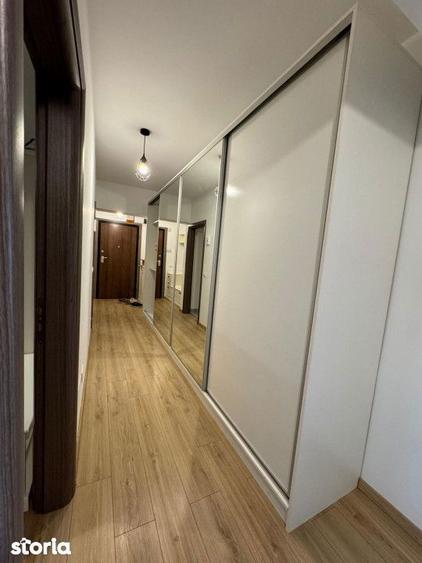 Apartament cu 3 camere decomandat, mobilat în Pajura