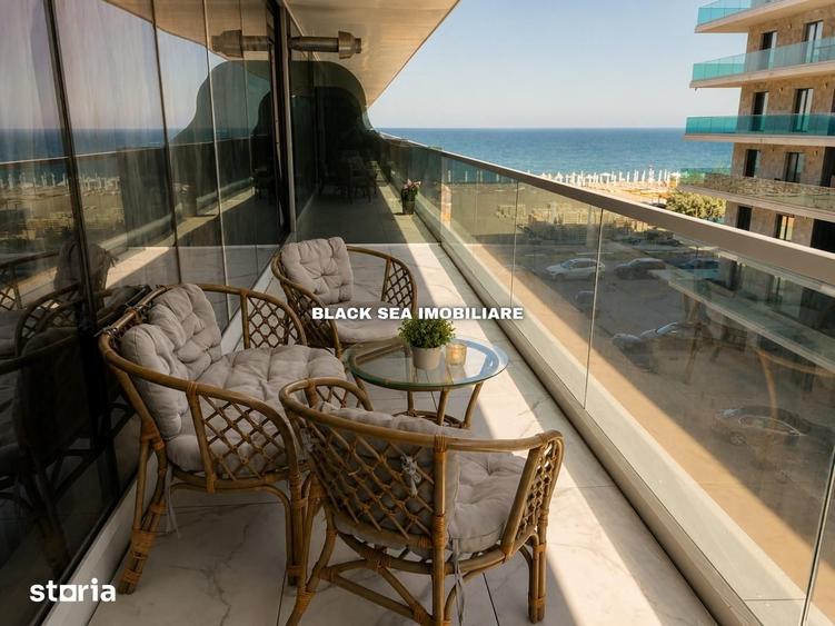 Apartament cu 3 camere semidecomandat în Nord