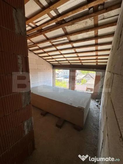 Spațiu comercial, de 1,302 mp, în Central