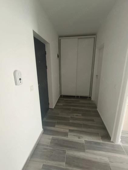 Garsonieră decomandată în Valea Lupului