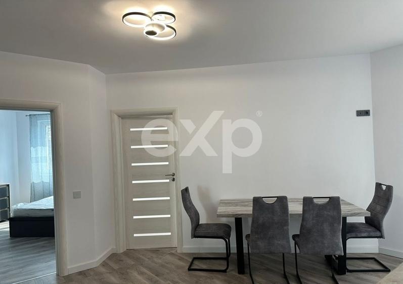 Apartament cu 2 camere semidecomandat, mobilat în Florești