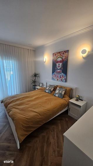 Casă cu 4 camere cu Teren 2100 Mp în Șcheia