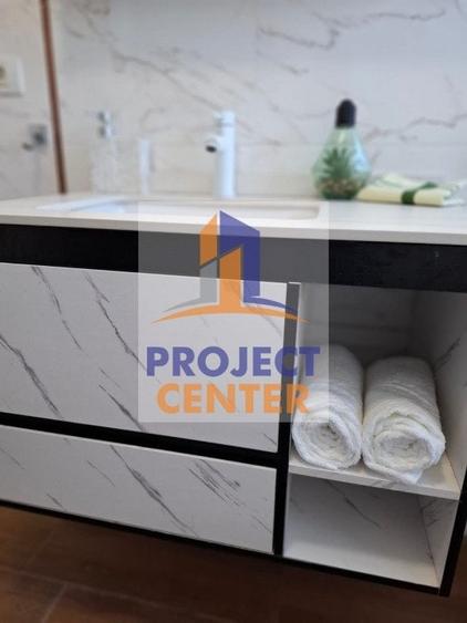 Casă individuală cu 4 camere cu Canalizare în Craiovei