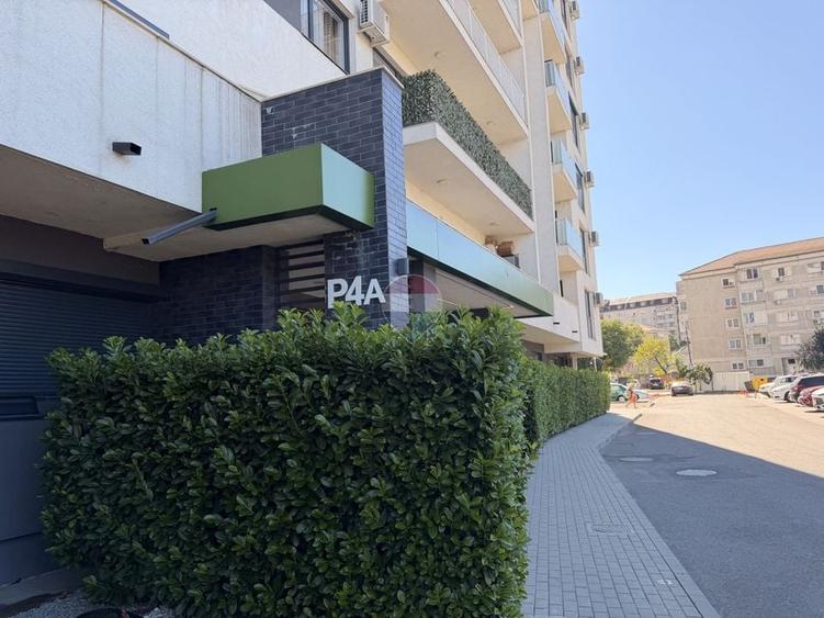 Apartament cu 3 camere decomandat, mobilat în Orașul Nou