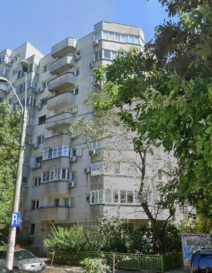 Apartament cu 2 camere decomandat în 13 Septembrie