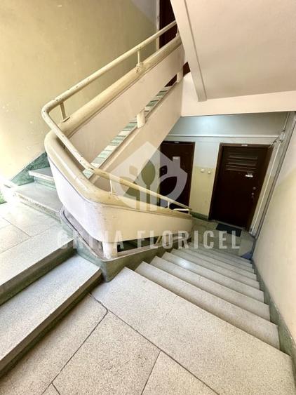 Apartament cu 2 camere semidecomandat, mobilat în Universitate