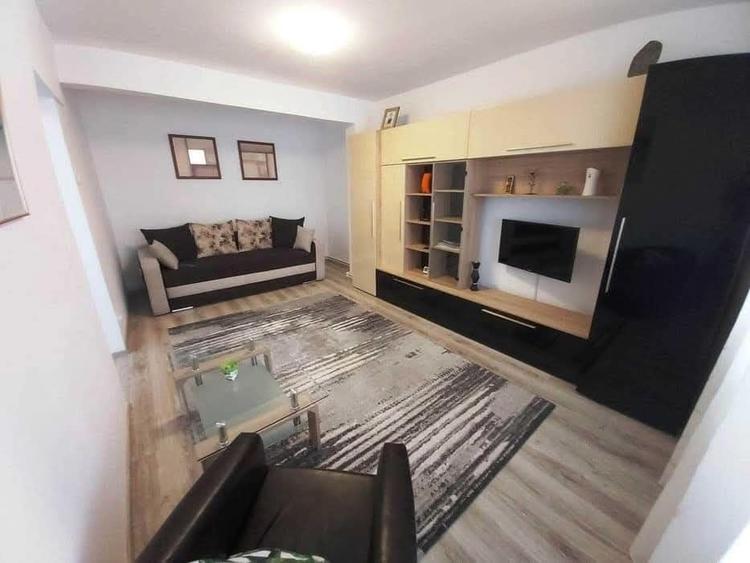 Garsonieră decomandată în Faleză