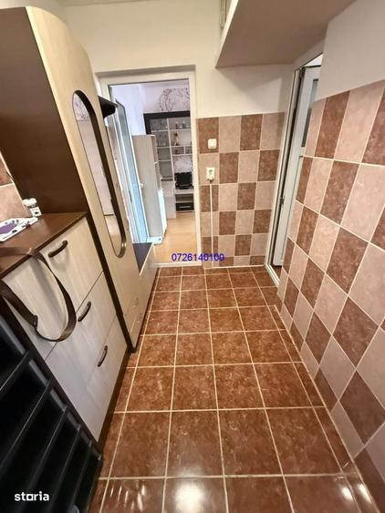 Apartament cu 2 camere semidecomandat în Km 4