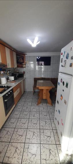 Casă cu 6 camere cu Teren 260 Mp în Bucureștii Noi