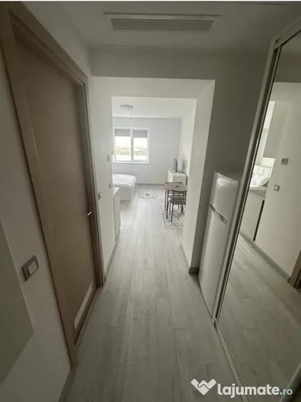 Garsonieră decomandată în Exterior Vest