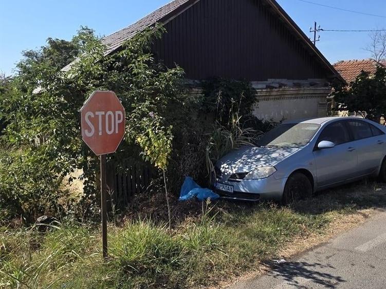 Casă individuală cu 3 camere cu Teren 260 Mp în Malu Mare