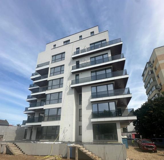 Apartament cu 2 camere semidecomandat în Eminescu