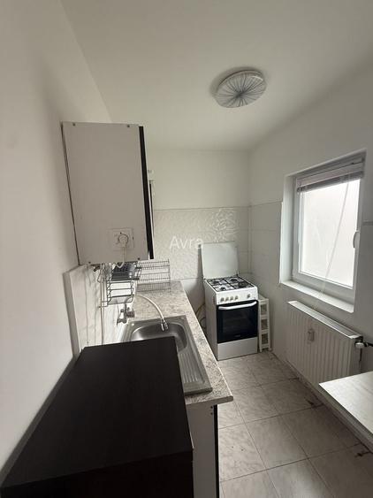 Proprietar inchiriez apartament 1 camera