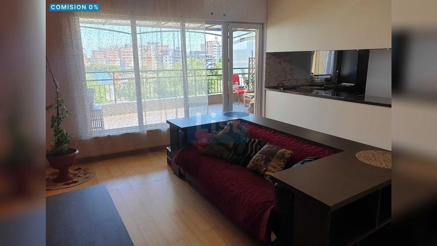 Apartament cu 3 camere semidecomandat în Zorilor