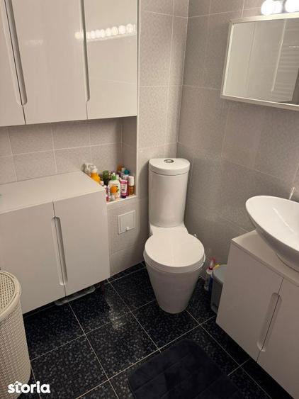 Apartament cu 3 camere decomandat, mobilat în Dămăroaia