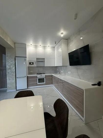 Apartament de 2 camere in zona Drumul Taberei vanzare - 2