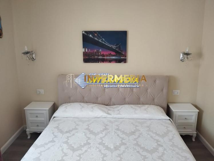 Apartament cu 3 camere semidecomandat, mobilat în Ampoi 1
