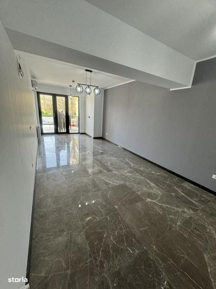 Spațiu comercial, de 36 mp, în Central