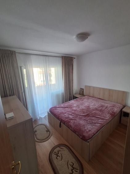 Apartament cu 2 camere decomandat în Tohanu Nou