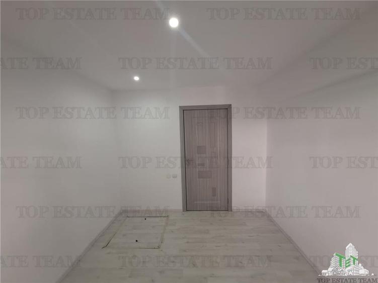 Apartament cu 4 camere decomandat în Obor