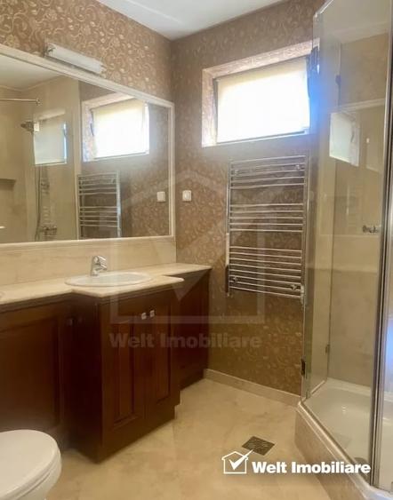 Apartament cu 3 camere semidecomandat, mobilat în Europa