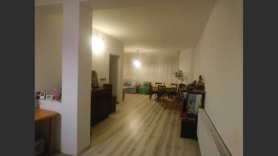 Casă cu 3 camere cu Teren 2116 Mp în Porumbeni