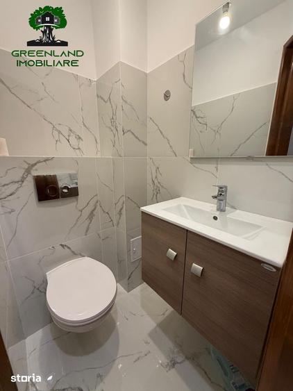 Apartament cu 3 camere decomandat în Nicolina