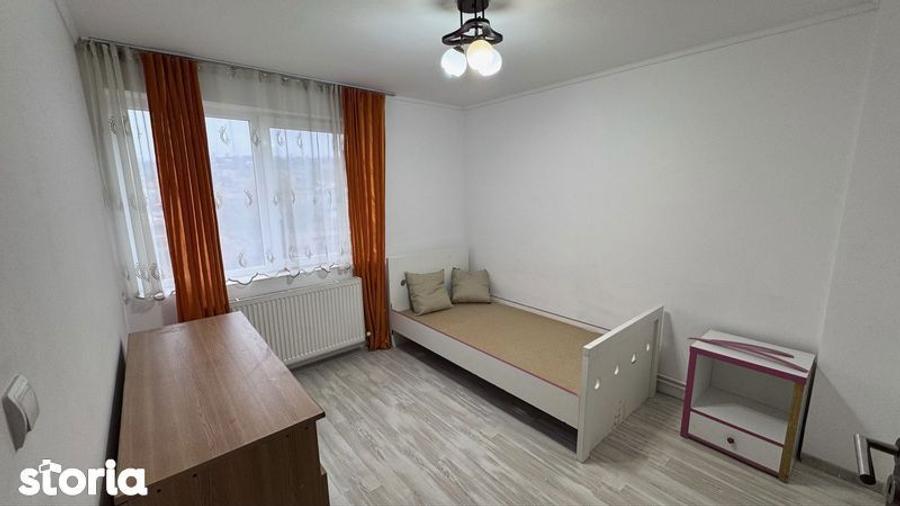 Apartament cu 4 camere în Central