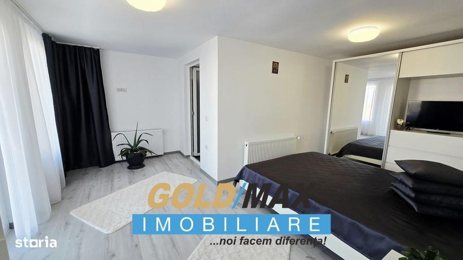 Casă cu 4 camere cu Teren 300 Mp în Bradu