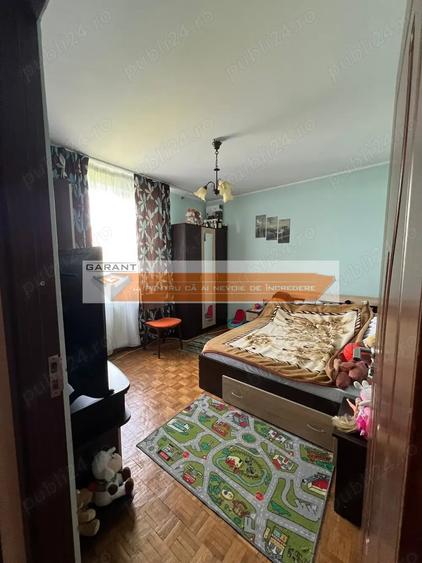 Apartament cu 2 camere semidecomandat în Calea București