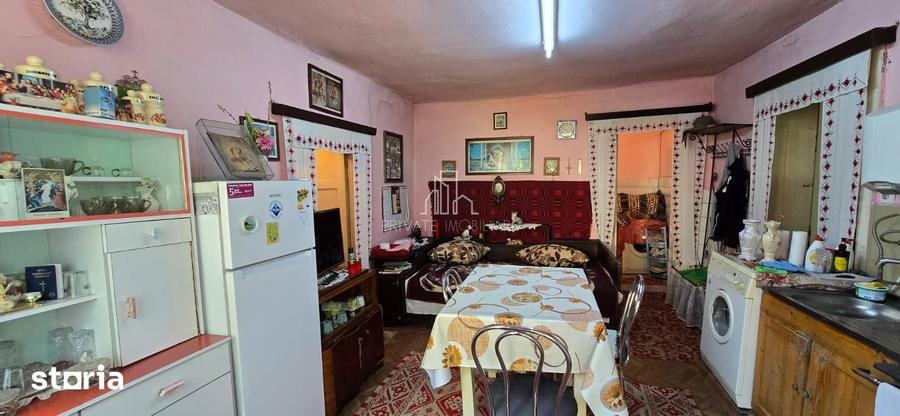 Casă cu 3 camere cu Teren 418 Mp în Central