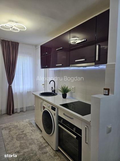 Apartament 3 camere,2 bai,70 mp,bloc izolat ,cartier,Tudor