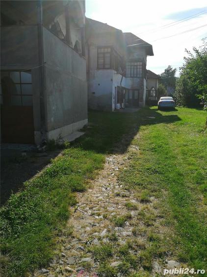 Casă cu 4 camere în Câmpulung Muscel