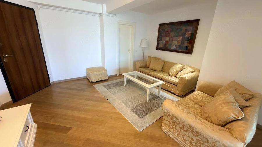 Apartament cu 3 camere decomandat în Calea Dumbrăvii