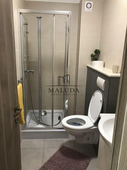 Garsonieră decomandată, mobilată în Trivale