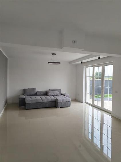 Casa Tip Apart Hotel cu 3 Apartamente Independente - 5