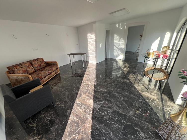 Casă individuală cu 4 camere cu Teren 300 Mp în Rediu