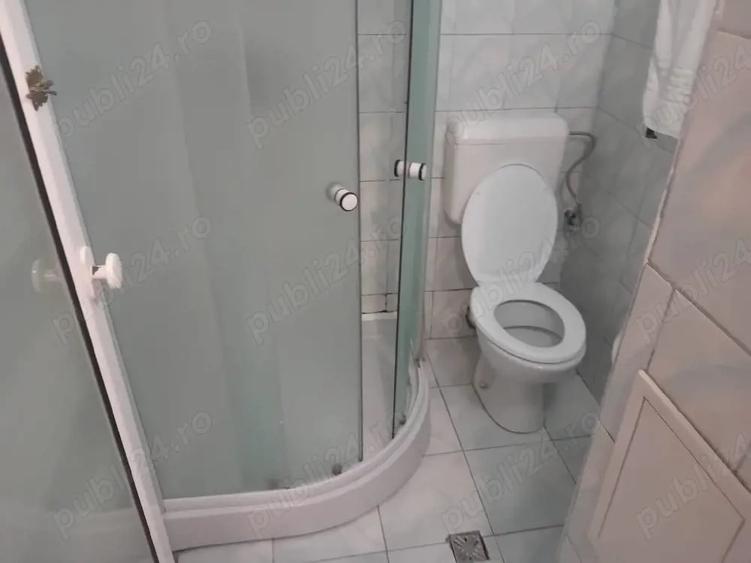 Apartament cu 2 camere semidecomandat în Mărăței