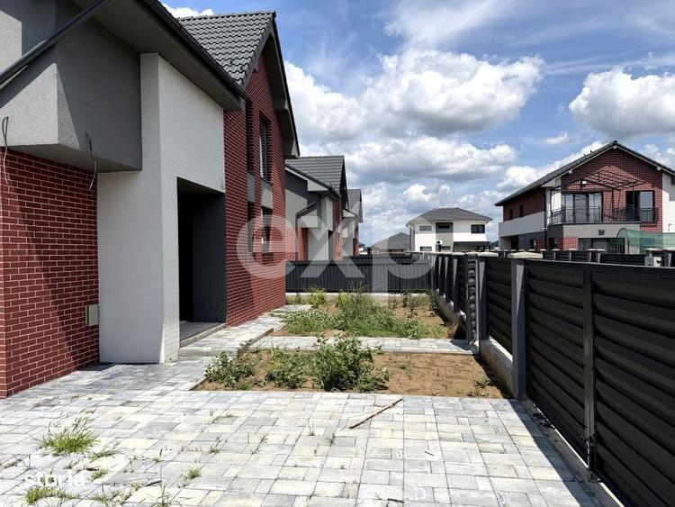 Casă cu 4 camere în Juc-Herghelie