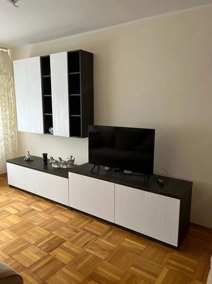 Apartament cu 2 camere decomandat în Micro 17