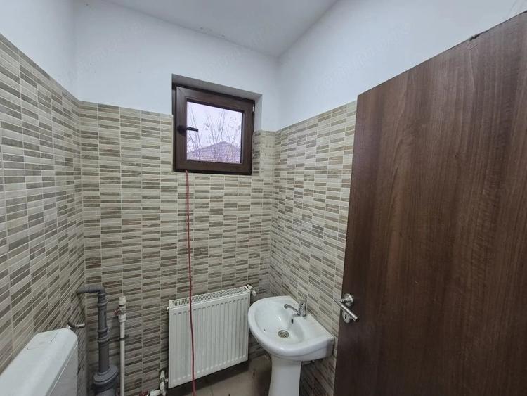 Spațiu comercial, de 140 mp, în Mogoșoaia