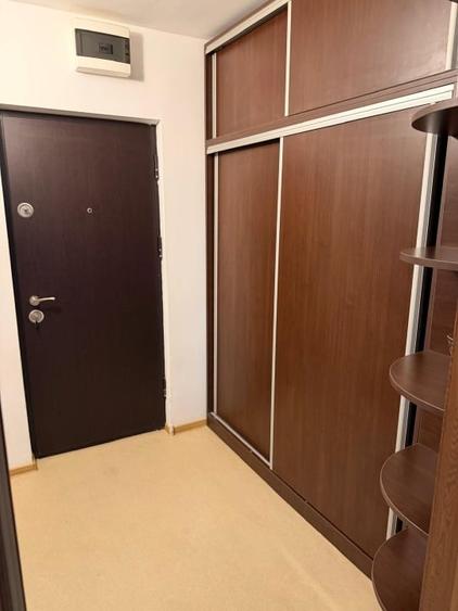 Apartament cu 2 camere semidecomandat, mobilat în Dristor