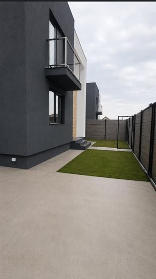 Casă individuală cu 4 camere cu Teren 300 Mp în Berceni