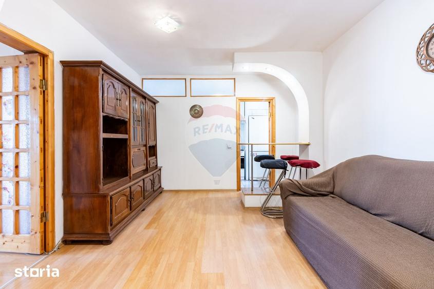Apartament cu 2 camere decomandat în Moșilor